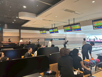 名古屋東税務署との交流事業(ボウリング)が開催されました。